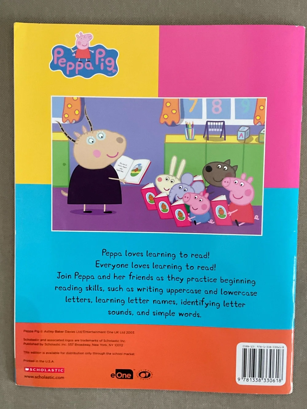 Peppa Pig Fun with Phonics Book - scholastic